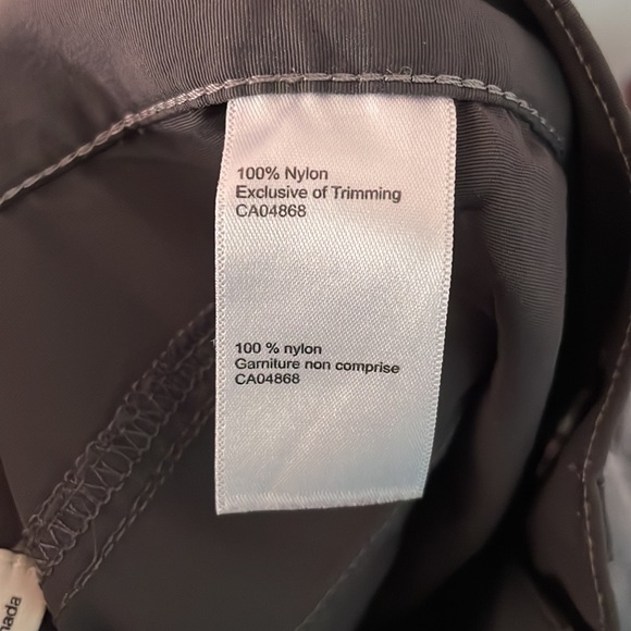 MEC Grey hiking / spots pants - yr 12 - Picture 4 of 5